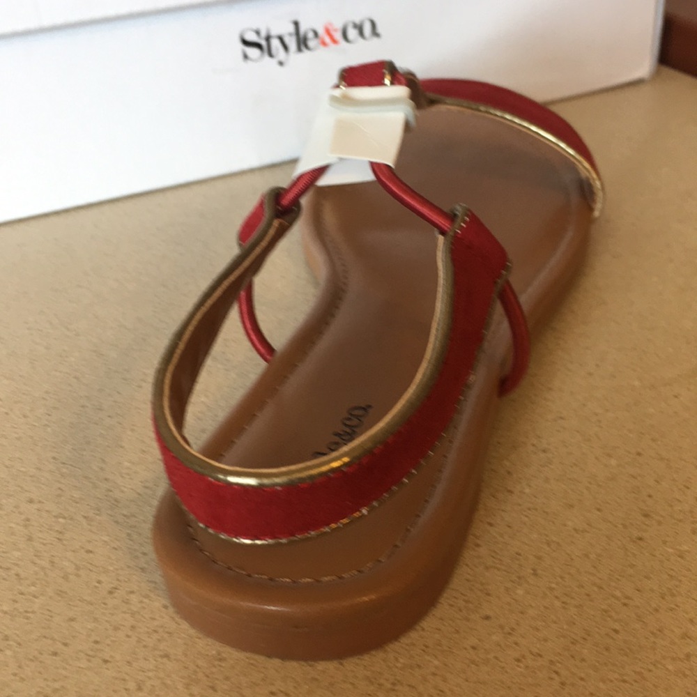 Sandals - Picture 3 of 3
